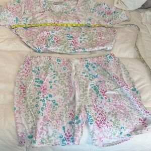 Ellen Tracy Floral Pajama Shorts Set - Pink, Green, Blue. Large